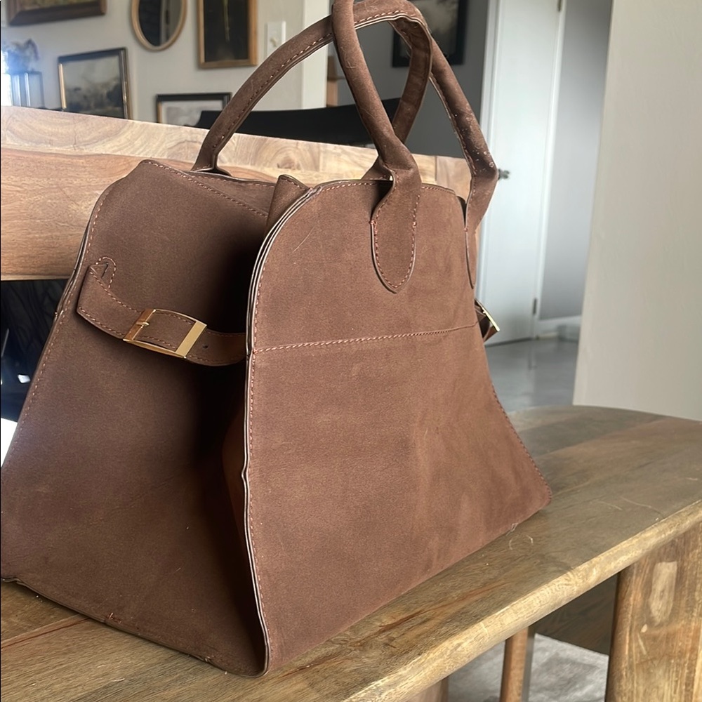 Brown vegan Suede Row Marg esque